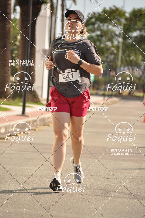 Buy your photos of the eventSantander Track&Field  Run Series - Shopping Vitria on Fotop