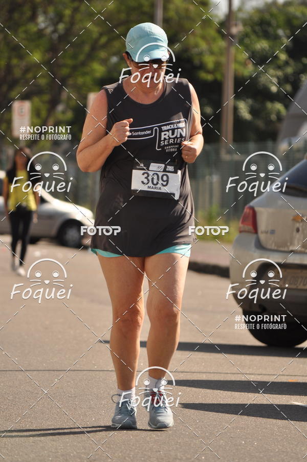 Buy your photos of the eventSantander Track&Field  Run Series - Shopping Vitria on Fotop