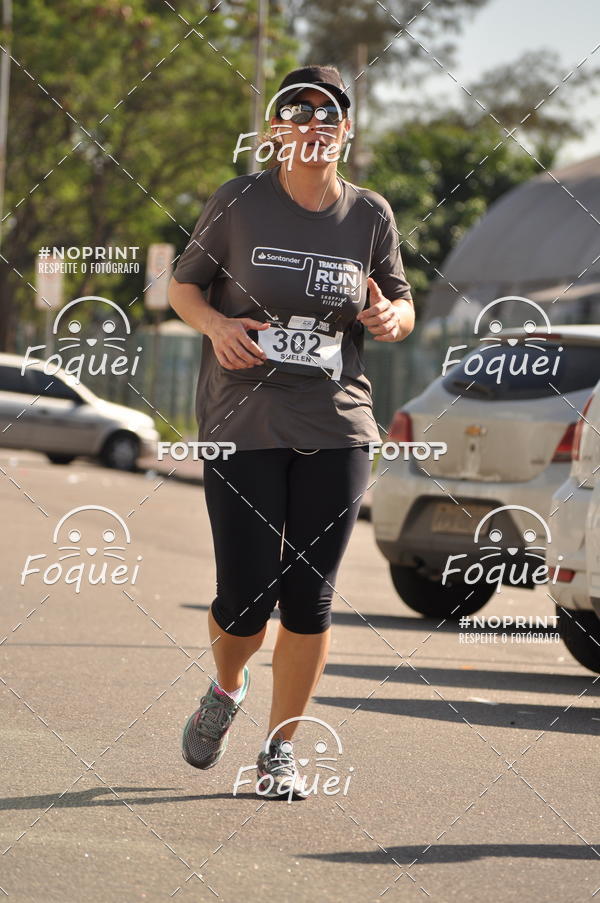 Buy your photos of the eventSantander Track&Field  Run Series - Shopping Vitria on Fotop