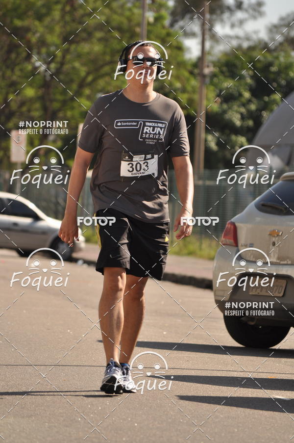 Buy your photos of the eventSantander Track&Field  Run Series - Shopping Vitria on Fotop