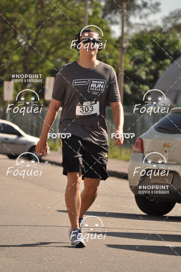 Buy your photos of the eventSantander Track&Field  Run Series - Shopping Vitria on Fotop