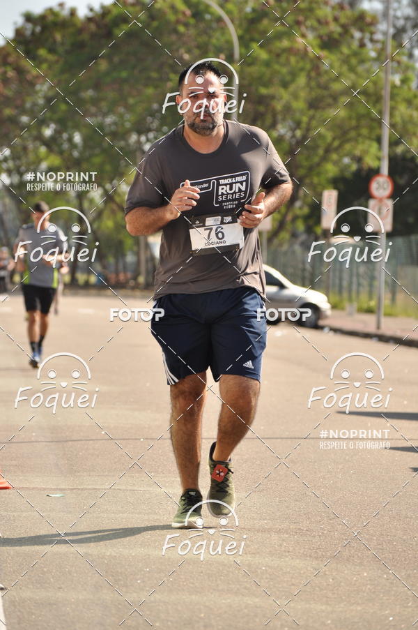 Buy your photos of the eventSantander Track&Field  Run Series - Shopping Vitria on Fotop