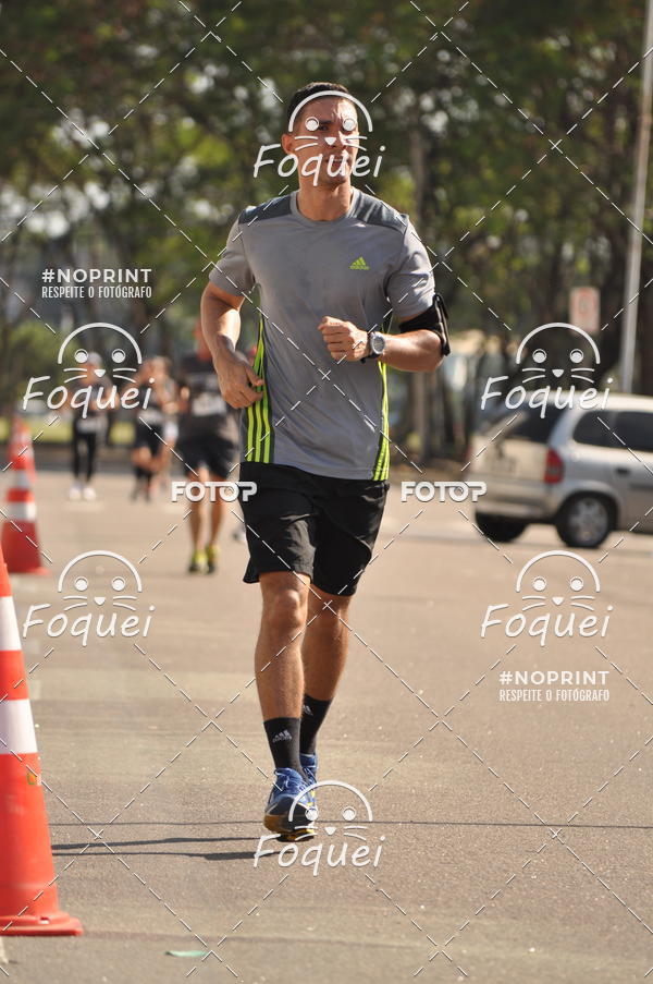 Buy your photos of the eventSantander Track&Field  Run Series - Shopping Vitria on Fotop