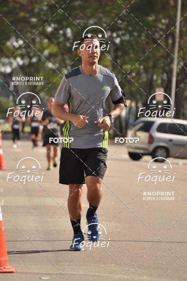 Buy your photos of the eventSantander Track&Field  Run Series - Shopping Vitria on Fotop