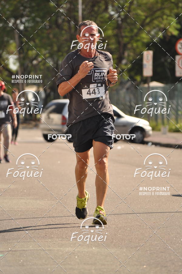 Buy your photos of the eventSantander Track&Field  Run Series - Shopping Vitria on Fotop