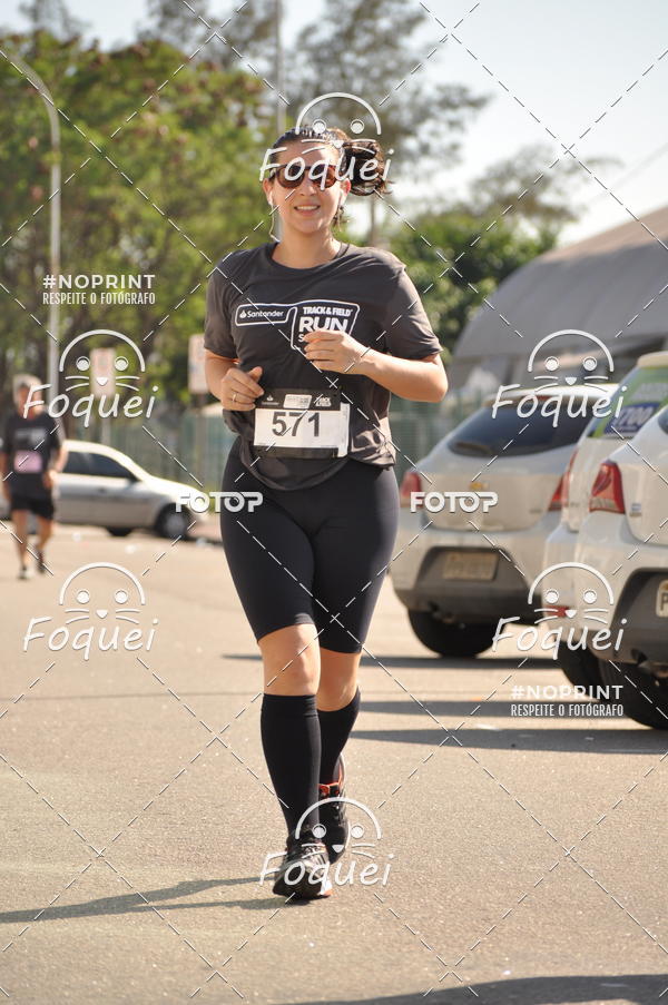 Buy your photos of the eventSantander Track&Field  Run Series - Shopping Vitria on Fotop
