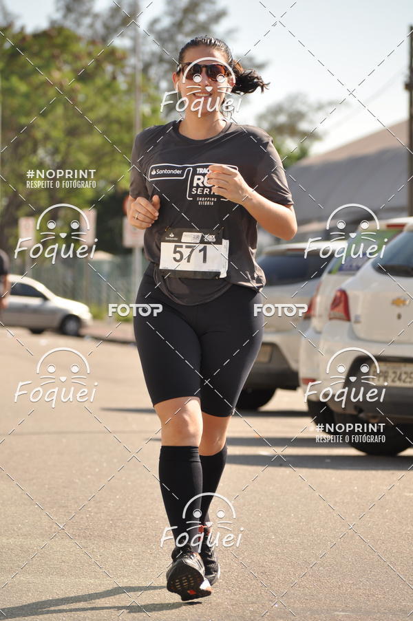 Buy your photos of the eventSantander Track&Field  Run Series - Shopping Vitria on Fotop