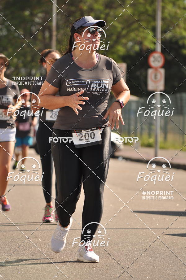 Buy your photos of the eventSantander Track&Field  Run Series - Shopping Vitria on Fotop