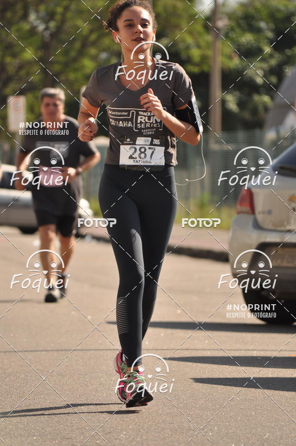 Buy your photos of the eventSantander Track&Field  Run Series - Shopping Vitria on Fotop