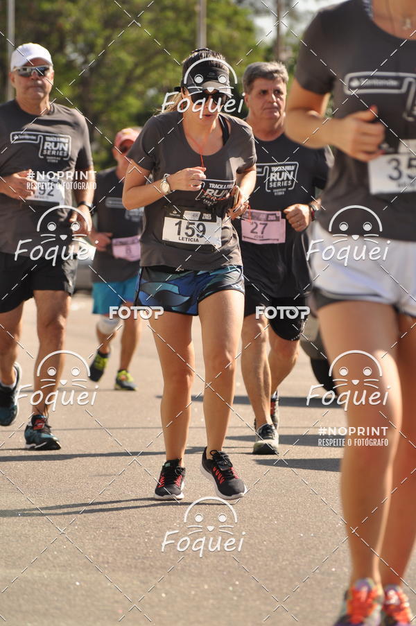 Buy your photos of the eventSantander Track&Field  Run Series - Shopping Vitria on Fotop