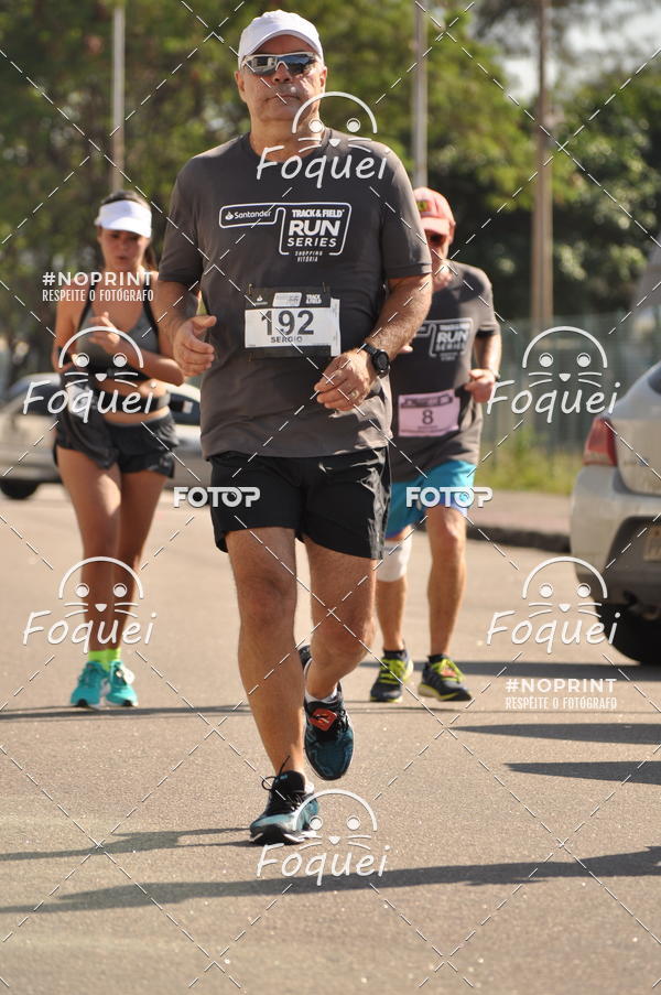Buy your photos of the eventSantander Track&Field  Run Series - Shopping Vitria on Fotop