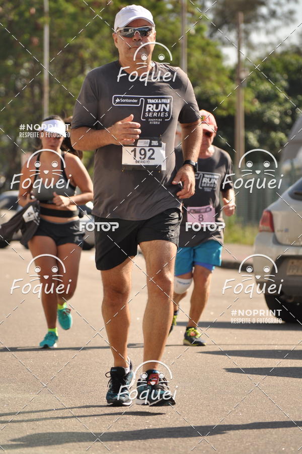 Buy your photos of the eventSantander Track&Field  Run Series - Shopping Vitria on Fotop