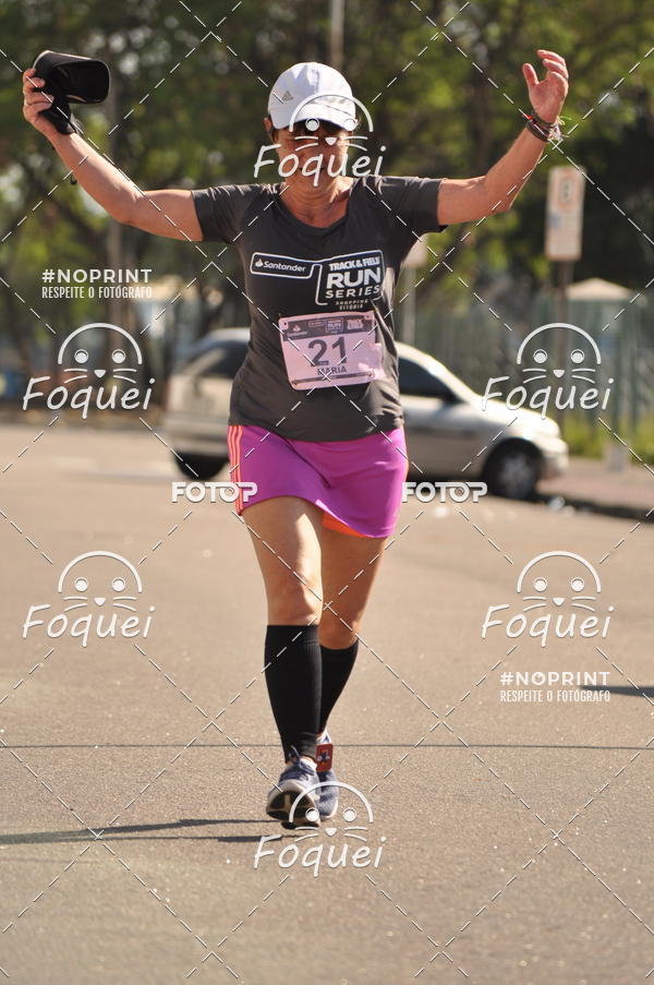 Buy your photos of the eventSantander Track&Field  Run Series - Shopping Vitria on Fotop