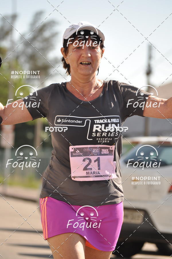 Buy your photos of the eventSantander Track&Field  Run Series - Shopping Vitria on Fotop