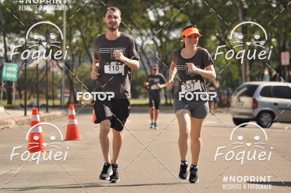 Buy your photos of the eventSantander Track&Field  Run Series - Shopping Vitria on Fotop