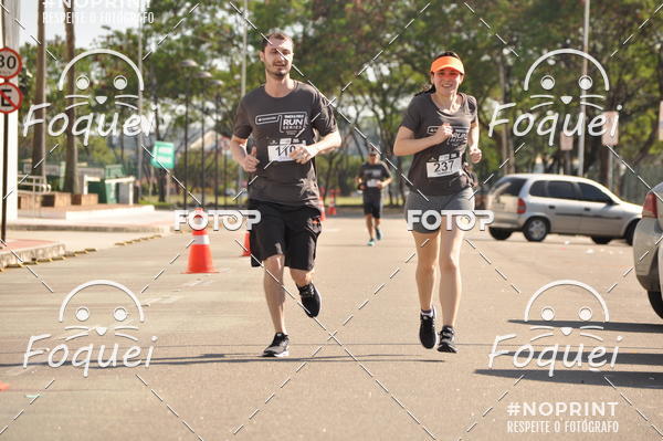 Buy your photos of the eventSantander Track&Field  Run Series - Shopping Vitria on Fotop