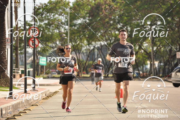 Buy your photos of the eventSantander Track&Field  Run Series - Shopping Vitria on Fotop