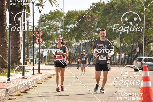 Buy your photos of the eventSantander Track&Field  Run Series - Shopping Vitria on Fotop