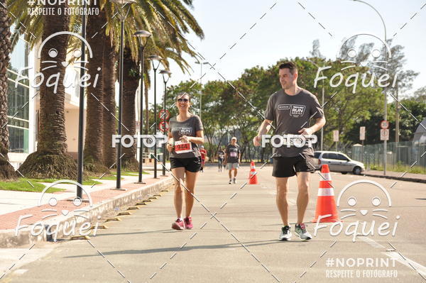 Buy your photos of the eventSantander Track&Field  Run Series - Shopping Vitria on Fotop