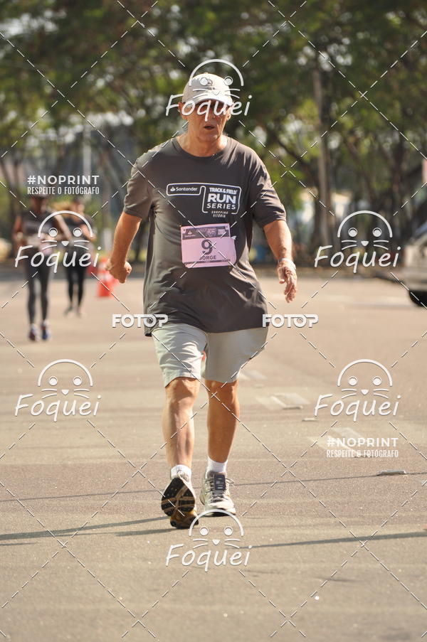 Buy your photos of the eventSantander Track&Field  Run Series - Shopping Vitria on Fotop