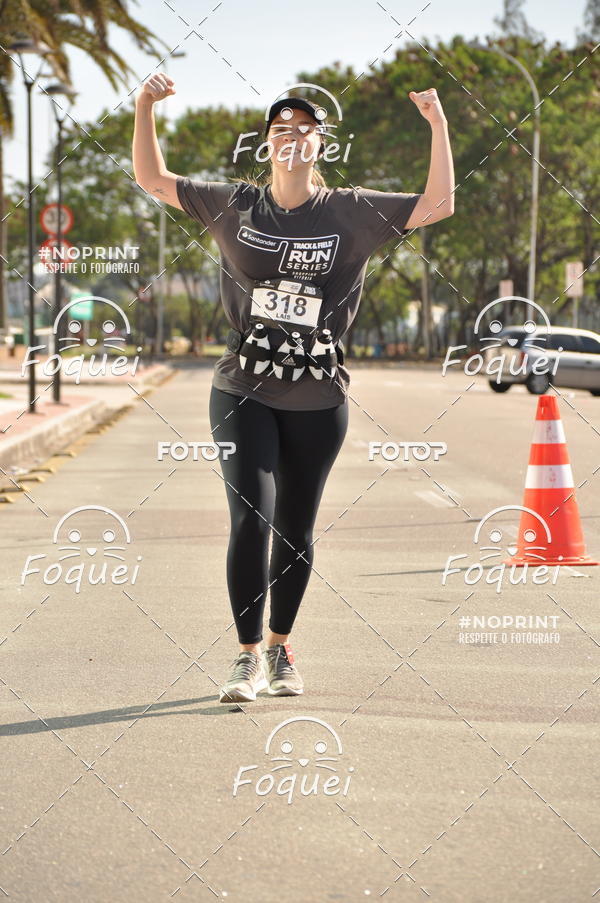 Buy your photos of the eventSantander Track&Field  Run Series - Shopping Vitria on Fotop