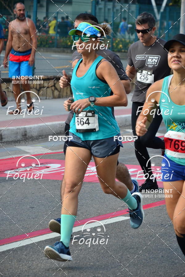 Buy your photos of the eventSantander Track&Field  Run Series - Shopping Vitria on Fotop