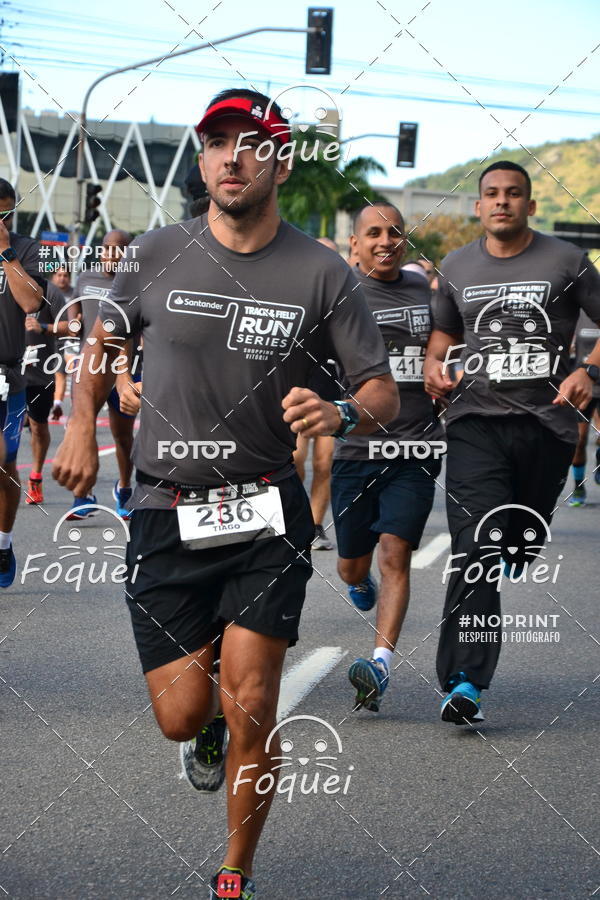 Buy your photos of the eventSantander Track&Field  Run Series - Shopping Vitria on Fotop