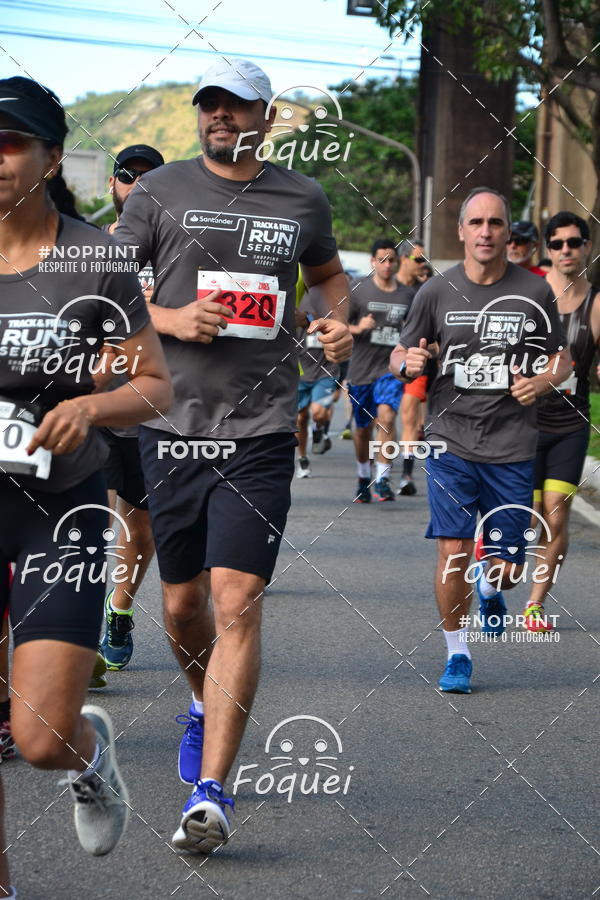 Buy your photos of the eventSantander Track&Field  Run Series - Shopping Vitria on Fotop