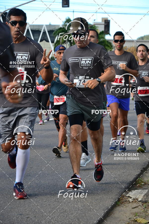 Buy your photos of the eventSantander Track&Field  Run Series - Shopping Vitria on Fotop