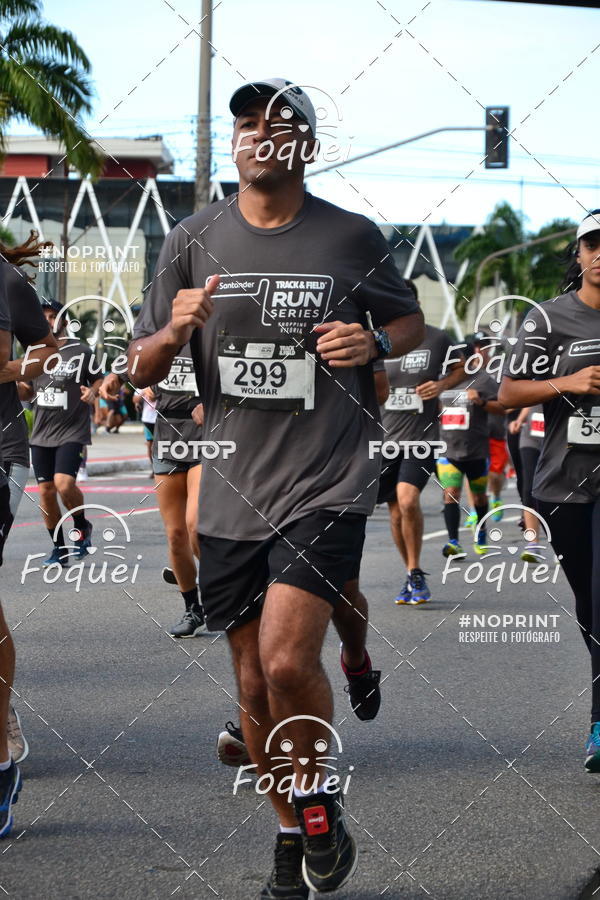 Buy your photos of the eventSantander Track&Field  Run Series - Shopping Vitria on Fotop