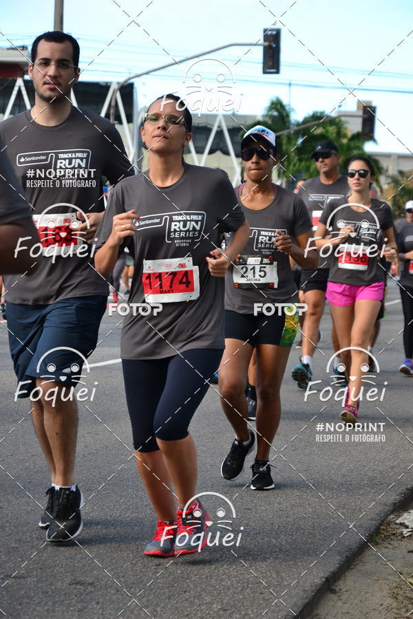 Buy your photos of the eventSantander Track&Field  Run Series - Shopping Vitria on Fotop
