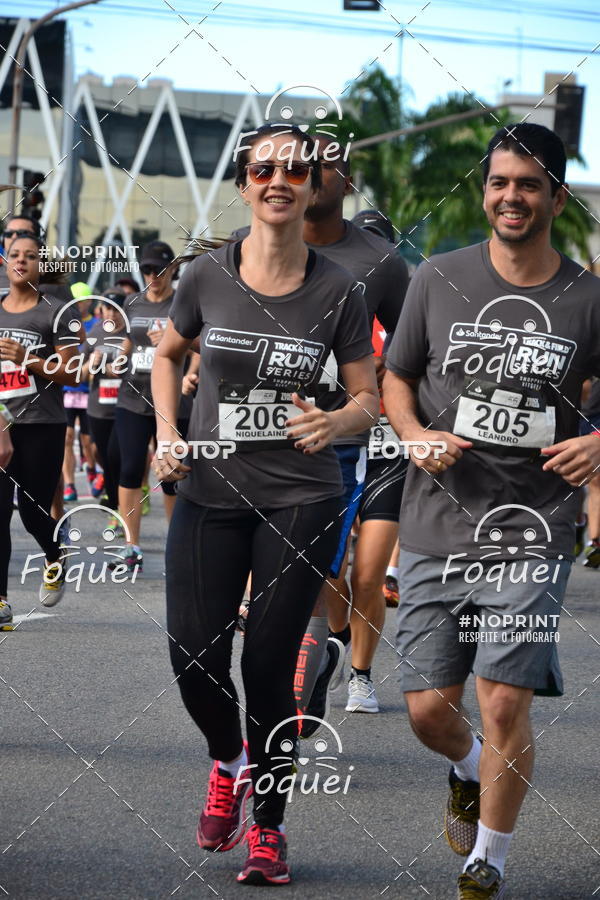 Buy your photos of the eventSantander Track&Field  Run Series - Shopping Vitria on Fotop