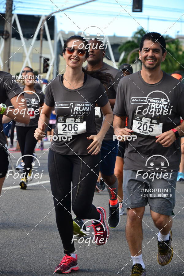 Buy your photos of the eventSantander Track&Field  Run Series - Shopping Vitria on Fotop