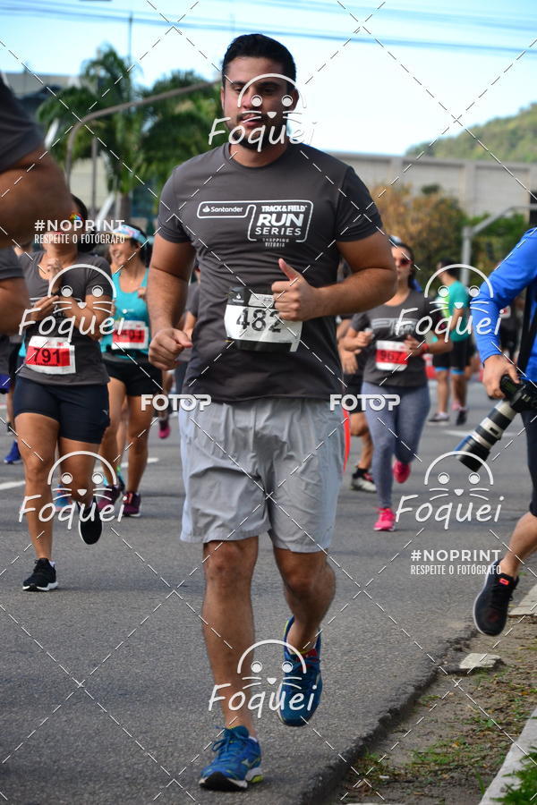 Buy your photos of the eventSantander Track&Field  Run Series - Shopping Vitria on Fotop