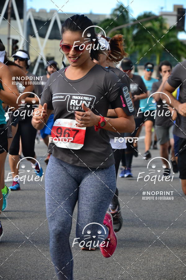 Buy your photos of the eventSantander Track&Field  Run Series - Shopping Vitria on Fotop