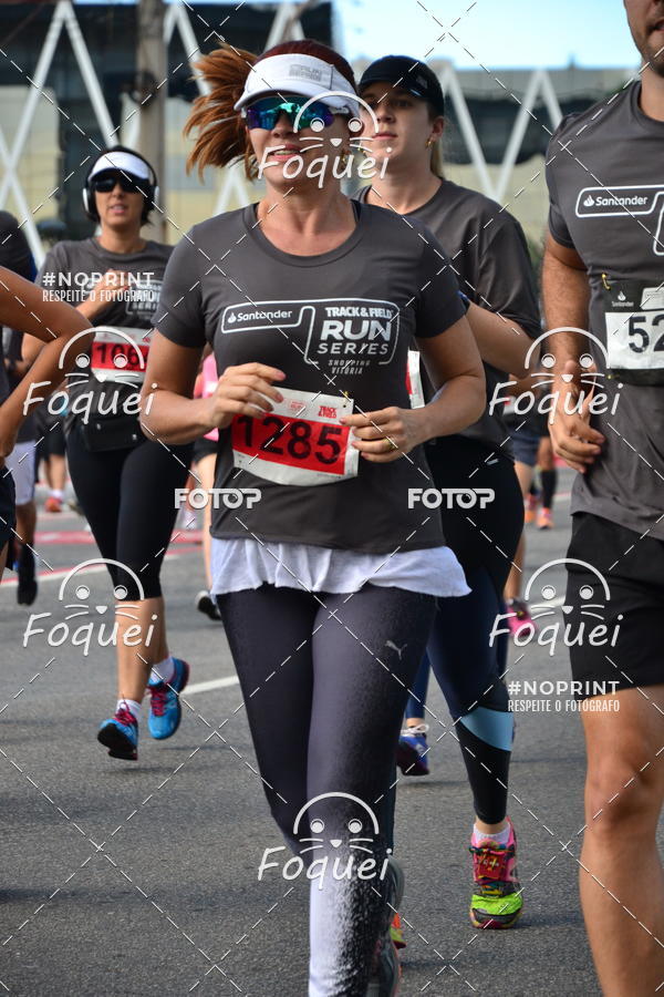 Buy your photos of the eventSantander Track&Field  Run Series - Shopping Vitria on Fotop