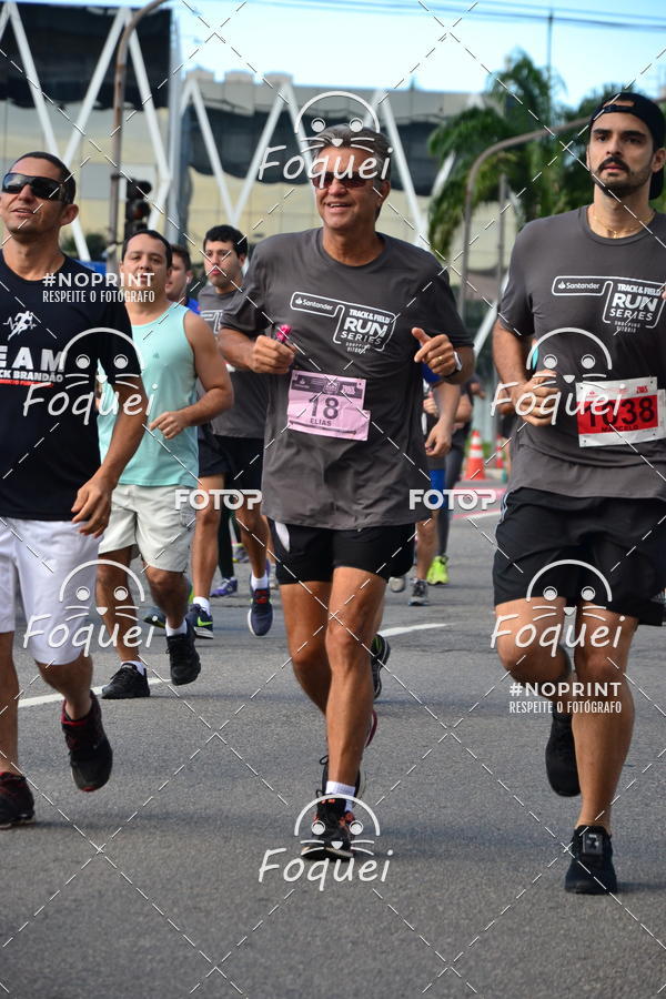 Buy your photos of the eventSantander Track&Field  Run Series - Shopping Vitria on Fotop