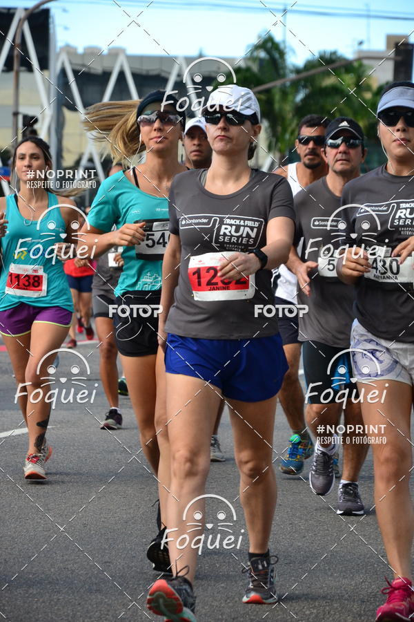 Buy your photos of the eventSantander Track&Field  Run Series - Shopping Vitria on Fotop
