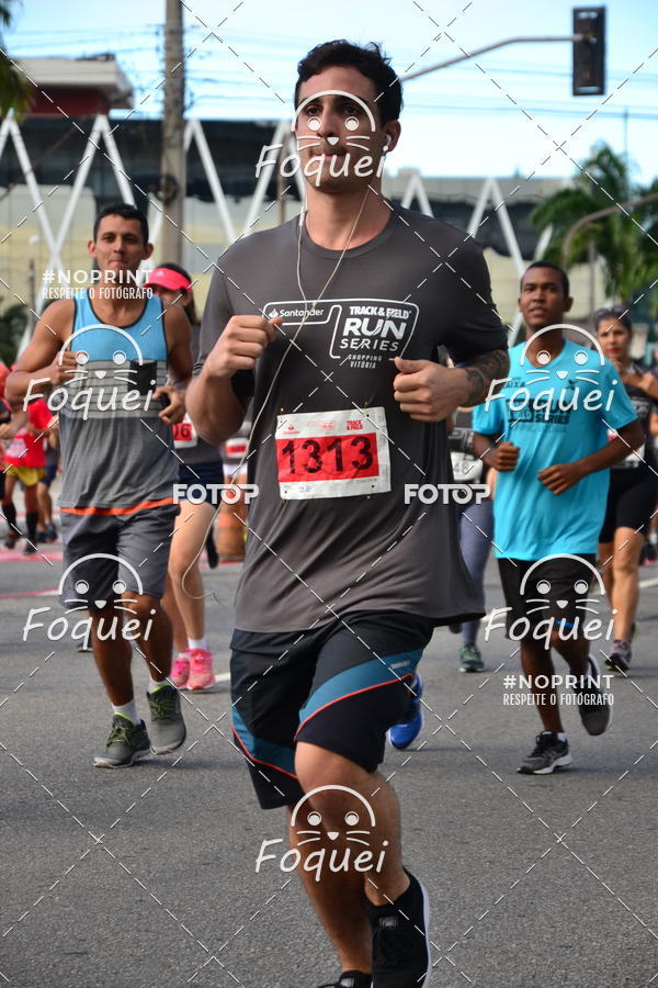 Buy your photos of the eventSantander Track&Field  Run Series - Shopping Vitria on Fotop