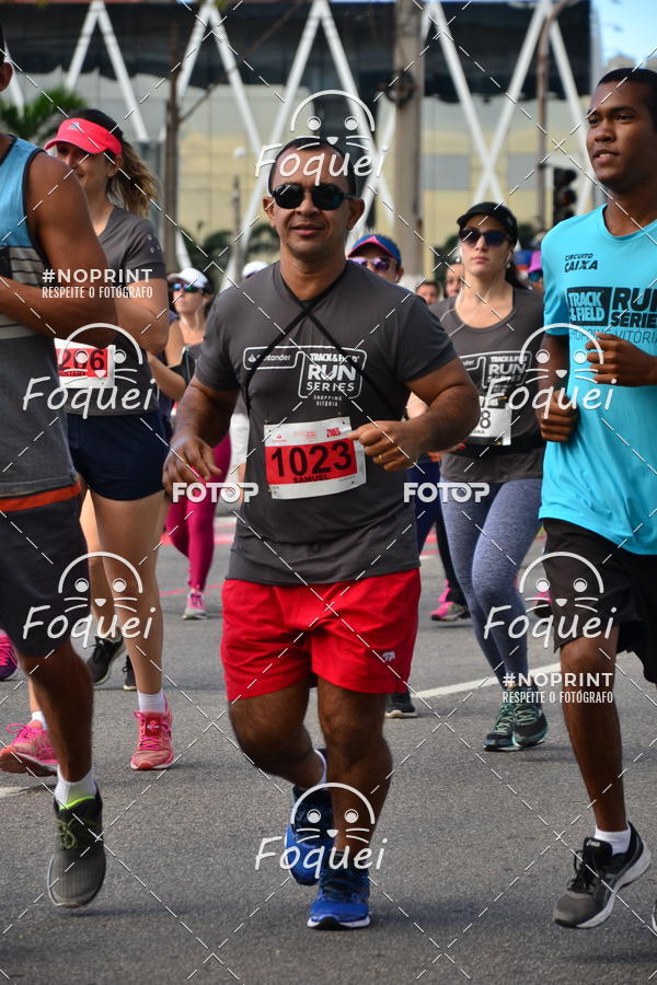 Buy your photos of the eventSantander Track&Field  Run Series - Shopping Vitria on Fotop