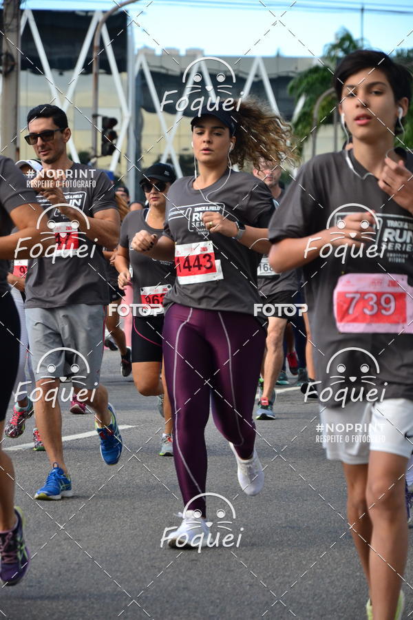 Buy your photos of the eventSantander Track&Field  Run Series - Shopping Vitria on Fotop