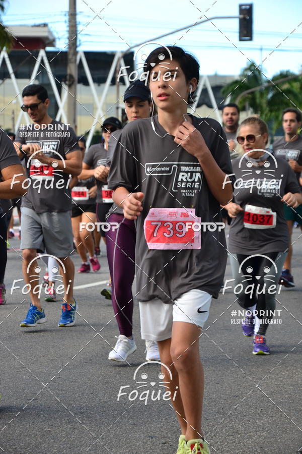 Buy your photos of the eventSantander Track&Field  Run Series - Shopping Vitria on Fotop