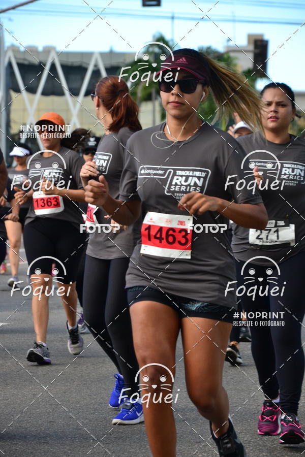 Buy your photos of the eventSantander Track&Field  Run Series - Shopping Vitria on Fotop