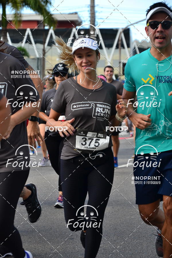 Buy your photos of the eventSantander Track&Field  Run Series - Shopping Vitria on Fotop