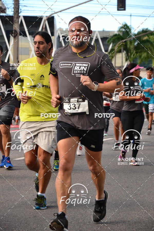 Buy your photos of the eventSantander Track&Field  Run Series - Shopping Vitria on Fotop
