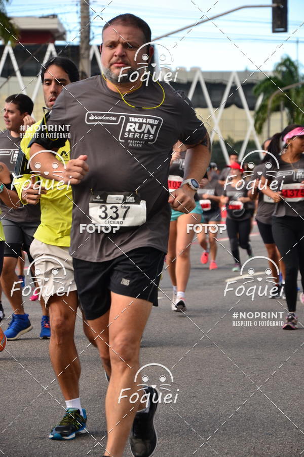 Buy your photos of the eventSantander Track&Field  Run Series - Shopping Vitria on Fotop