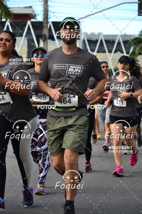 Buy your photos of the eventSantander Track&Field  Run Series - Shopping Vitria on Fotop
