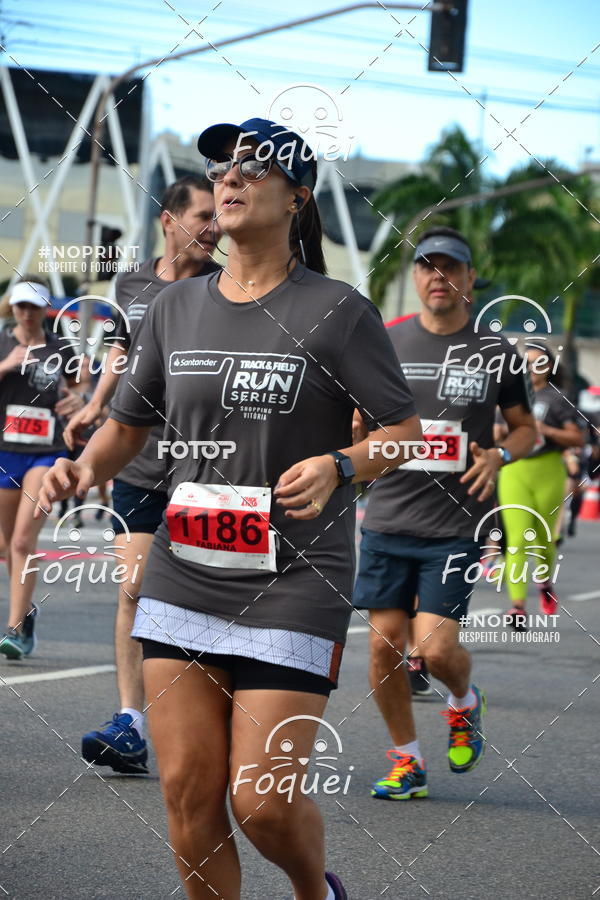 Buy your photos of the eventSantander Track&Field  Run Series - Shopping Vitria on Fotop