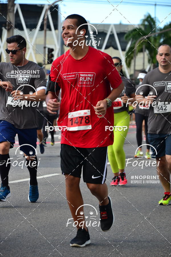Buy your photos of the eventSantander Track&Field  Run Series - Shopping Vitria on Fotop