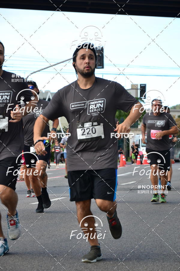 Buy your photos of the eventSantander Track&Field  Run Series - Shopping Vitria on Fotop